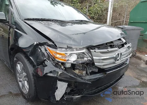 2013 Honda Odyssey Ex-L from USA, damaged, VIN 5FNRL5H62DB002490